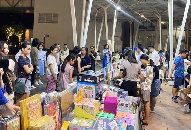 TPHCM thí điểm tổ chức hội sách tại chung cư, đưa văn hóa đọc 'gõ cửa' từng gia đình.- Ảnh 2.