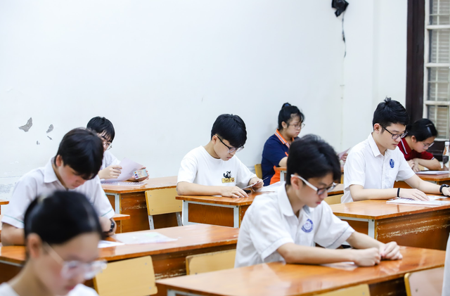 Cách giúp sĩ tử bứt phá điểm số và bảo đảm sức khỏe trước kỳ thi- Ảnh 2.