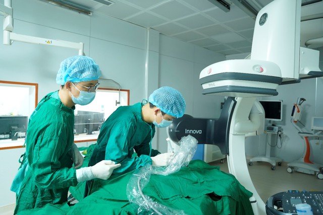 Bệnh viện ĐK TP Vinh triển khai Đơn vị chống đau - Khám, điều trị chuyên sâu các bệnh lý đau mạn tính, đau do bệnh lý thần kinh, cột sống, cơ xương khớp- Ảnh 5.