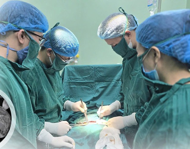 Cấp cứu kịp thời ca rau bong non, mẹ tròn con vuông- Ảnh 1.