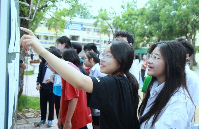 Thí sinh có thể 'nhìn' tỷ lệ chọi trước khi chốt nguyện vọng lớp 10- Ảnh 1.