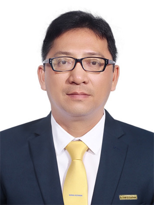 Từ vụ người đàn ông lấy 128 triệu đồng bị bỏ quên tại ATM, cán bộ ngân hàng khuyến cáo những điều cần nhớ khi giao dịch- Ảnh 2.