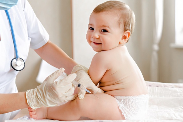 Chuyên gia chỉ ra các loại vaccine cần tiêm trước khi đi du lịch và nghỉ hè cho trẻ- Ảnh 1.
