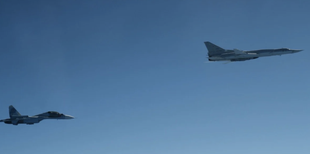Su-30SM Nga liên tiếp đối đầu chiến đấu cơ châu Âu trên biển Baltic- Ảnh 1.