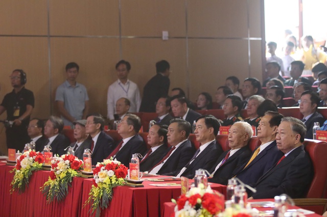 Tổng Bí thư, Chủ tịch nước Tô Lâm dự Lễ Kỷ niệm 120 năm Ngày sinh Tổng Bí thư Hà Huy Tập- Ảnh 4.