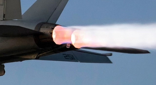 Mỹ bất ngờ chuyển giao công nghệ động cơ máy bay chiến đấu cho Ấn Độ- Ảnh 1.