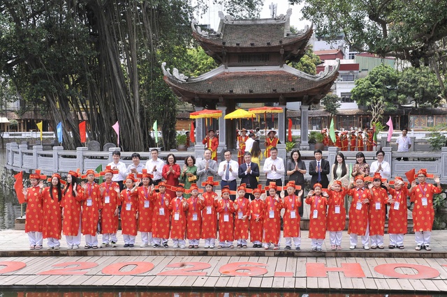 348 học sinh tranh tài tại Chung kết 'Trạng Nguyên nhỏ tuổi' và Trạng Nguyên 'Nét chữ - Nết người'- Ảnh 4.
