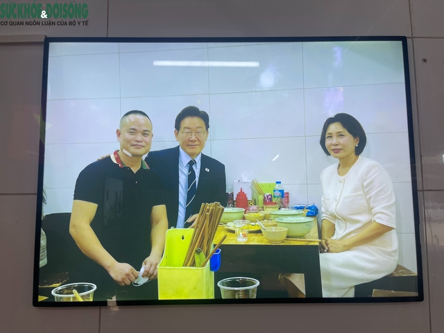 Chủ quán phở kể lại 2 giờ chuẩn bị, hồi hộp đón Tổng thống Hàn Quốc và phu nhân- Ảnh 4.