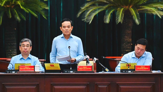 TPHCM đề xuất khám sức khỏe miễn phí cho người lao động tự do, công nhân trên địa bàn không cần nơi cư trú- Ảnh 1.