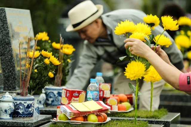 Bài văn khấn Tết Thanh minh 2026 trong nhà và ngoài mộ chi tiết nhất- Ảnh 1.