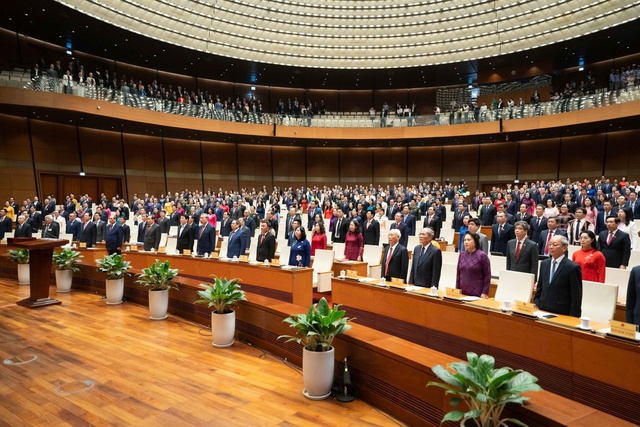 Chủ tịch Quốc hội: Đảng, Nhân dân kỳ vọng các ĐBQH khóa XVI tiếp tục là đại biểu tiêu biểu về trí tuệ, bản lĩnh- Ảnh 1.