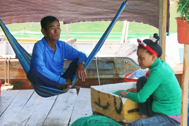 Ở nơi nhiều người dân chân hầu như không 'chạm mặt đất'- Ảnh 10. Ở nơi nhiều người dân chân hầu như không 'chạm mặt đất'- Ảnh 10.