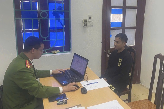 Phát hiện người đàn ông đánh bạc trên điện thoại, 18 ngày 'nướng' hơn 2 tỷ đồng- Ảnh 1.