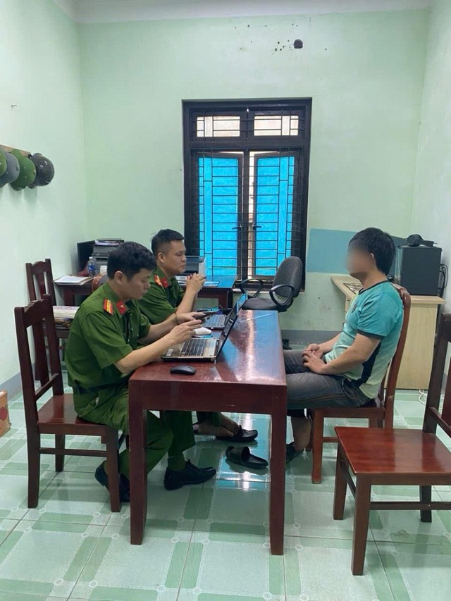 Thấy con gái 14 tuổi thần sắc nhợt nhạt, bố gặng hỏi mới biết sự thật đau lòng- Ảnh 1.