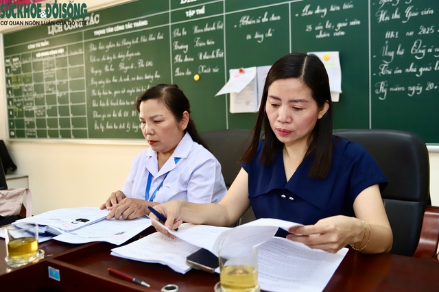 Ba Đình kiểm tra an toàn thực phẩm tại các bếp ăn trường học- Ảnh 4. Ba Đình kiểm tra an toàn thực phẩm tại các bếp ăn trường học- Ảnh 4.