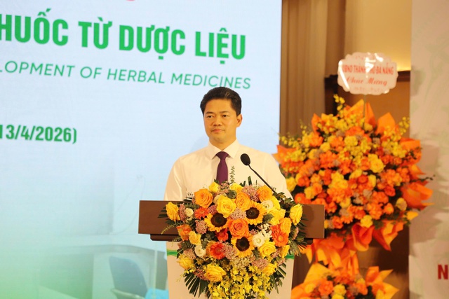 Dược liệu không chỉ là tài nguyên thiên nhiên mà còn là 'tài sản sức khỏe'- Ảnh 1. Dược liệu không chỉ là tài nguyên thiên nhiên mà còn là 'tài sản sức khỏe'- Ảnh 1.