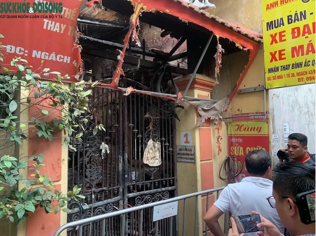 Mở lại phiên xét xử vụ cháy trên phố Trung Kính làm 15 người tử vong- Ảnh 1. Mở lại phiên xét xử vụ cháy trên phố Trung Kính làm 15 người tử vong- Ảnh 1.