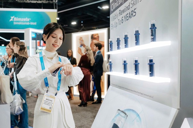 Làn sóng trẻ hoá da đang thay đổi cách người Việt chọn serum- Ảnh 3. Làn sóng trẻ hoá da đang thay đổi cách người Việt chọn serum- Ảnh 3.