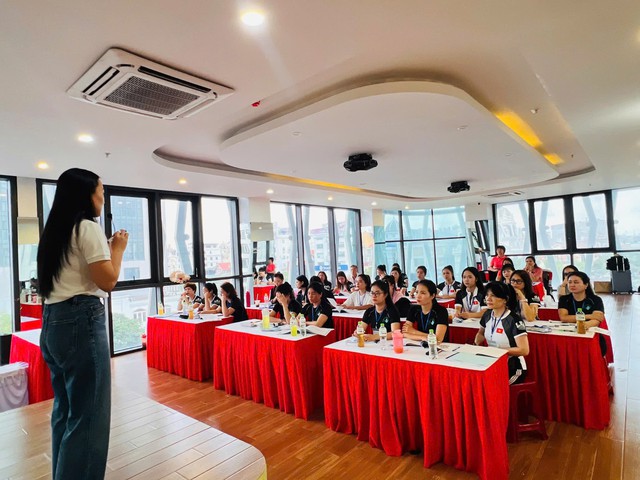 Khai mạc lớp tập huấn hướng dẫn viên vũ đạo thể thao giải trí tại Hải Phòng- Ảnh 3.