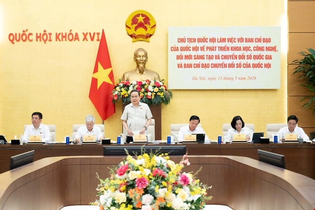 Chủ tịch Quốc hội: Chuyển đổi số có thể tạo ra nhiều sản phẩm cụ thể, phong phú- Ảnh 1.