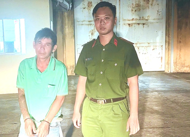 Có 2 tiền án vẫn tiếp tục lẻn vào nhà người khác trộm cắp tài sản- Ảnh 1. Có 2 tiền án vẫn tiếp tục lẻn vào nhà người khác trộm cắp tài sản- Ảnh 1.