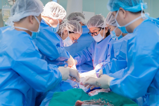 Sản phụ Nhật Bản quyết định ở lại Việt Nam sinh con mắc bệnh hiếm: 'Quả ngọt' từ niềm tin xuyên biên giới- Ảnh 1.
