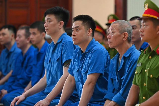 Bùi Đình Khánh thừa nhận gây ra cái chết của Thiếu tá công an- Ảnh 2. Bùi Đình Khánh thừa nhận gây ra cái chết của Thiếu tá công an- Ảnh 2.