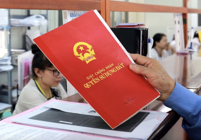 Đất không giấy tờ, không tranh chấp, thủ tục cấp sổ đỏ lần đầu thế nào?- Ảnh 1.