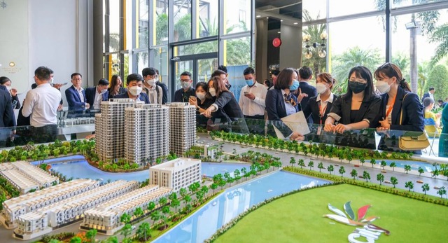 Sở Xây dựng Hà Nội yêu cầu loạt sàn bất động sản báo cáo, rà soát pháp lý- Ảnh 2.