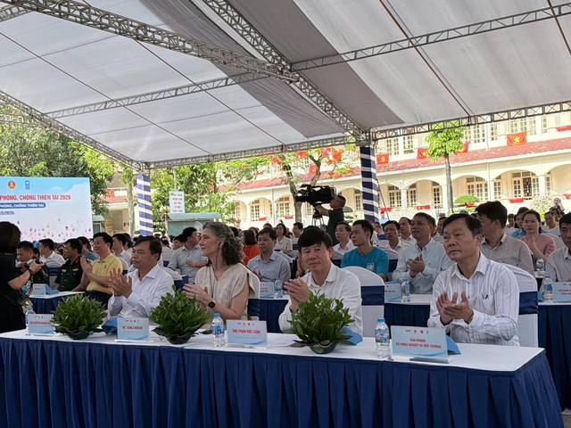 Thiên tai cực đoan gia tăng, cảnh báo cấp bách phải chủ động sống an toàn với thiên tai- Ảnh 2.