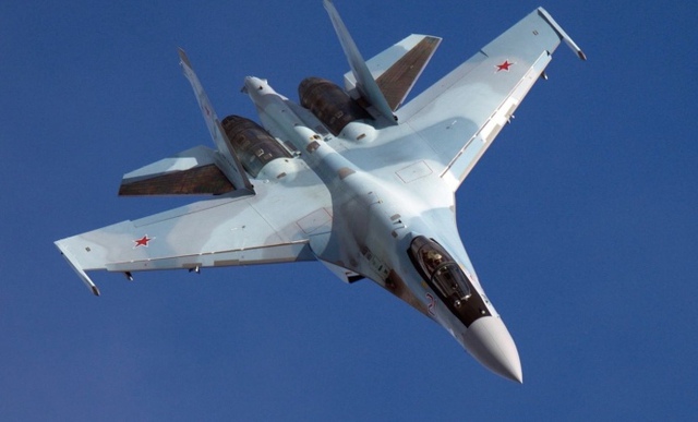 Tiêm kích Su-35 Nga lần đầu bắn hạ F-16 Ukraine?- Ảnh 1.