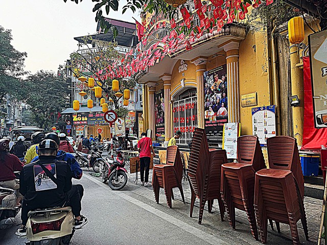 thu phí vỉa hè