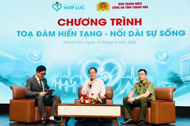 Hơn 100 người đăng ký hiến tạng tại chương trình 'Hiến tạng - Nối dài sự sống'- Ảnh 3. Hơn 100 người đăng ký hiến tạng tại chương trình 'Hiến tạng - Nối dài sự sống'- Ảnh 3.