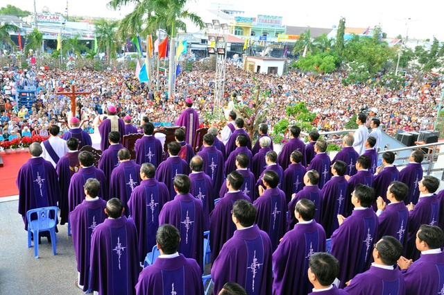 Sống Phúc âm giữa đời thường: Ánh sáng từ chứng nhân Phanxicô Xaviê Trương Bửu Diệp- Ảnh 2.
