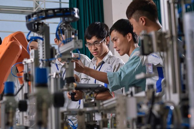 Việt Nam lần đầu vào Top 50 hệ sinh thái khởi nghiệp toàn cầu- Ảnh 1. Việt Nam lần đầu vào Top 50 hệ sinh thái khởi nghiệp toàn cầu- Ảnh 1.