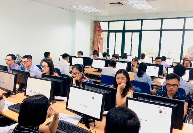 Đã nhận trợ cấp nghỉ việc theo Nghị định 178, trúng tuyển viên chức có phải hoàn trả tiền?- Ảnh 1. Đã nhận trợ cấp nghỉ việc theo Nghị định 178, trúng tuyển viên chức có phải hoàn trả tiền?- Ảnh 1.