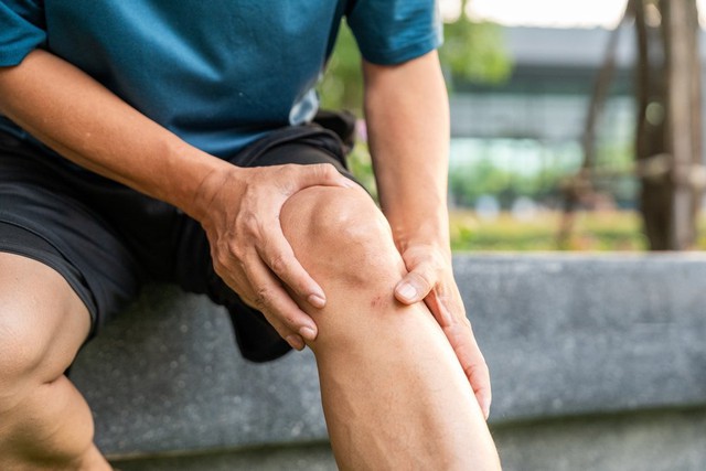 Bí quyết đi bộ cho người đau khớp gối- Ảnh 1. Bí quyết đi bộ cho người đau khớp gối- Ảnh 1.