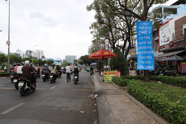 TPHCM điều chỉnh giao thông tại vòng xoay Điện Biên Phủ - Nguyễn Bỉnh Khiêm từ ngày 23/5- Ảnh 1. TPHCM điều chỉnh giao thông tại vòng xoay Điện Biên Phủ - Nguyễn Bỉnh Khiêm từ ngày 23/5- Ảnh 1.