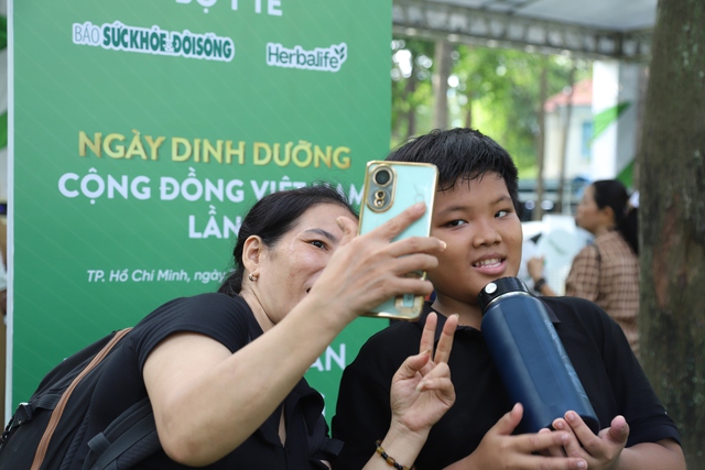 Ngày Dinh dưỡng cộng đồng Việt Nam lần thứ 6: Đưa lối sống lành mạnh đến gần hơn với người dân- Ảnh 4. Ngày Dinh dưỡng cộng đồng Việt Nam lần thứ 6: Đưa lối sống lành mạnh đến gần hơn với người dân- Ảnh 4.