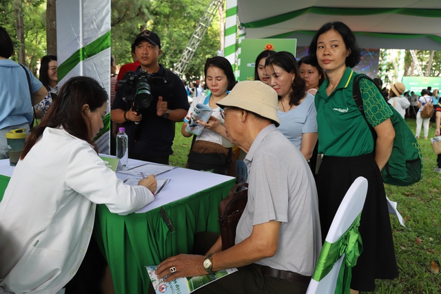 Ngày Dinh dưỡng cộng đồng Việt Nam lần thứ 6: Đưa lối sống lành mạnh đến gần hơn với người dân- Ảnh 5. Ngày Dinh dưỡng cộng đồng Việt Nam lần thứ 6: Đưa lối sống lành mạnh đến gần hơn với người dân- Ảnh 5.