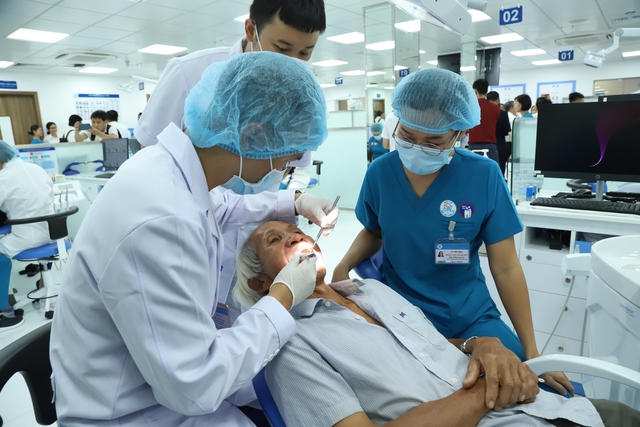 Lịch khám sức khoẻ miễn phí cho người dân 9 xã, đặc khu tại TPHCM- Ảnh 1. Lịch khám sức khoẻ miễn phí cho người dân 9 xã, đặc khu tại TPHCM- Ảnh 1.