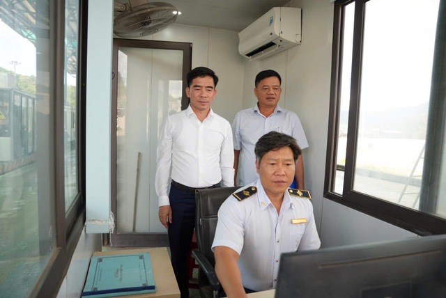 Quảng Trị siết kiểm dịch ngăn chặn dịch Ebola qua biên giới- Ảnh 2. Quảng Trị siết kiểm dịch ngăn chặn dịch Ebola qua biên giới- Ảnh 2.
