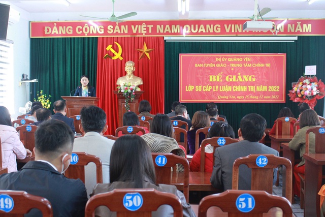 Đang học Trung cấp Lý luận chính trị có được bổ nhiệm Phó Trưởng phòng?- Ảnh 1. Đang học Trung cấp Lý luận chính trị có được bổ nhiệm Phó Trưởng phòng?- Ảnh 1.