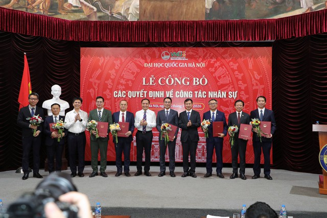 Đại học Quốc gia Hà Nội bổ nhiệm, kiện toàn lãnh đạo nhiều trường thành viên- Ảnh 1. Đại học Quốc gia Hà Nội bổ nhiệm, kiện toàn lãnh đạo nhiều trường thành viên- Ảnh 1.
