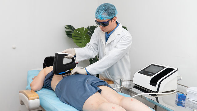 BSCKI Phan Minh Tuấn: Điều trị bệnh vẩy nến cần chiến lược theo dõi dài hạn- Ảnh 3. BSCKI Phan Minh Tuấn: Điều trị bệnh vẩy nến cần chiến lược theo dõi dài hạn- Ảnh 3.