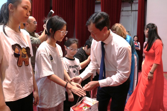 Phát động Tháng hành động vì trẻ em năm 2026: Chung tay xây dựng môi trường số an toàn cho trẻ- Ảnh 7.