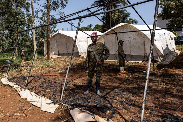 Dịch Ebola diễn biến xấu đi, WHO kêu gọi ngưng bắn tại CHDC Congo- Ảnh 1.