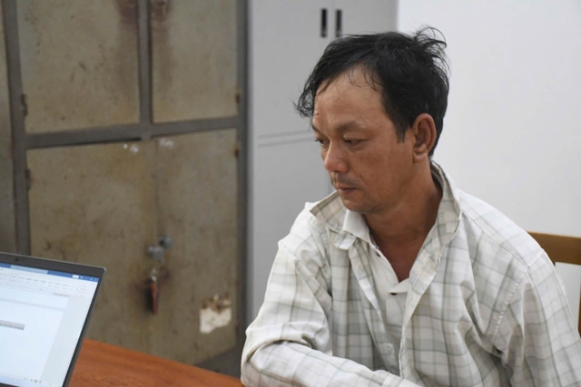Đeo khẩu trang, cầm dao cướp khách sạn ở Đà Nẵng, Tạ Ngọc Danh sa lưới sau 6 ngày- Ảnh 1. Đeo khẩu trang, cầm dao cướp khách sạn ở Đà Nẵng, Tạ Ngọc Danh sa lưới sau 6 ngày- Ảnh 1.