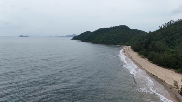 Cái Chiên – “viên ngọc xanh” đang dần được đánh thức giữa biển Đông Bắc- Ảnh 3. Cái Chiên – “viên ngọc xanh” đang dần được đánh thức giữa biển Đông Bắc- Ảnh 3.