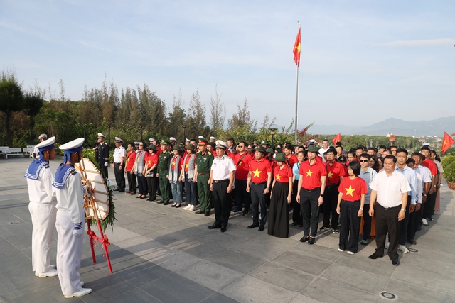 Đoàn Đại biểu Bộ Y tế sẵn sàng lên đường thăm cán bộ, chiến sĩ, nhân dân Trường Sa và nhà giàn DK1- Ảnh 12.